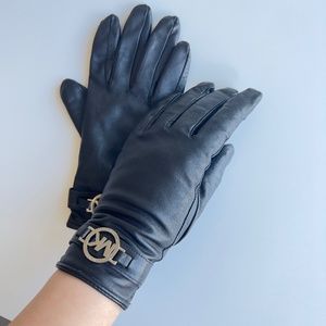 Michael Kors black Leather gloves